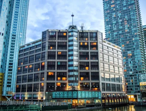 International - London - Exteria