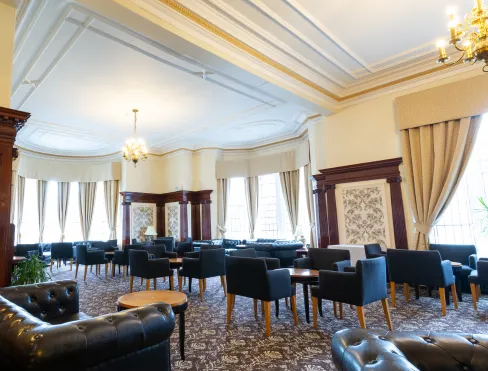 The Prince of Wales, Southport -Lounge